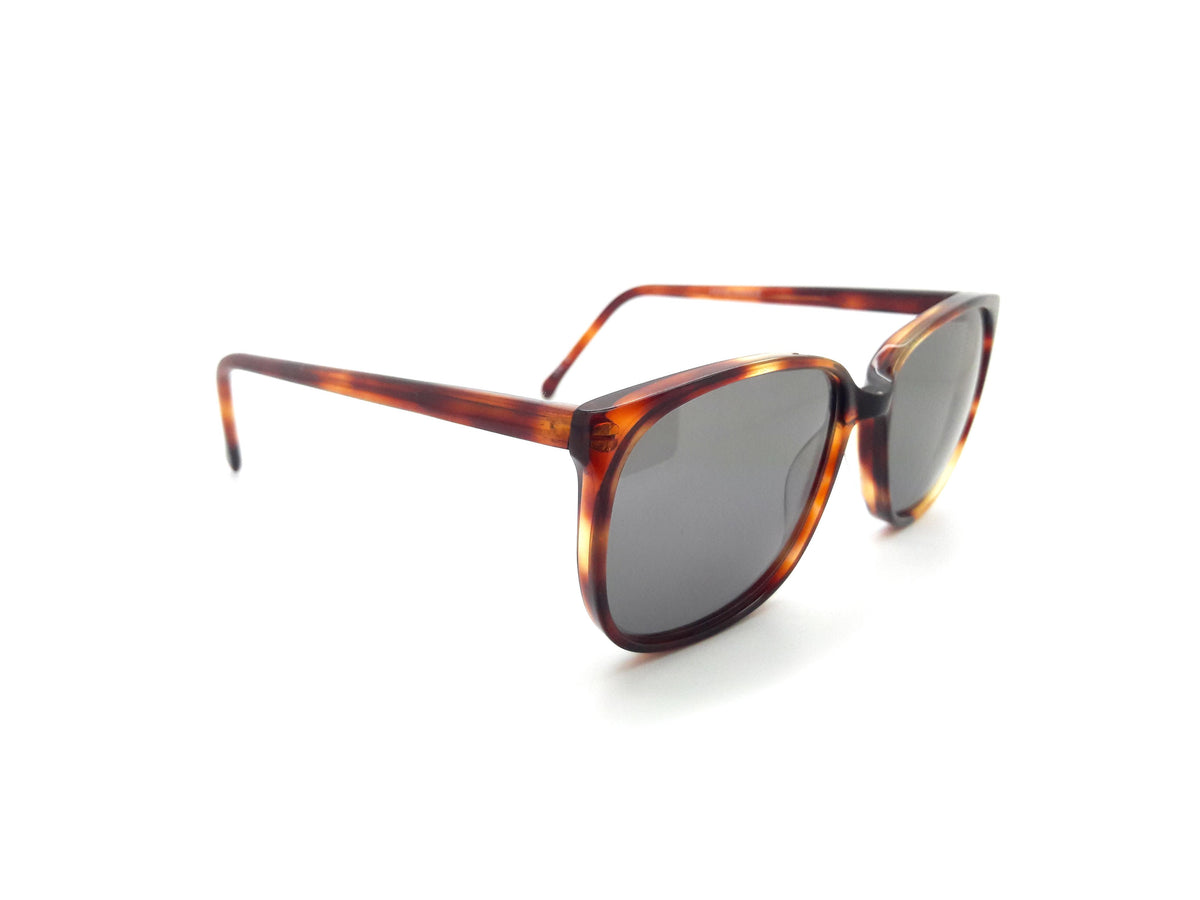 Christian Oliver - Model No: 3040 Col 2
