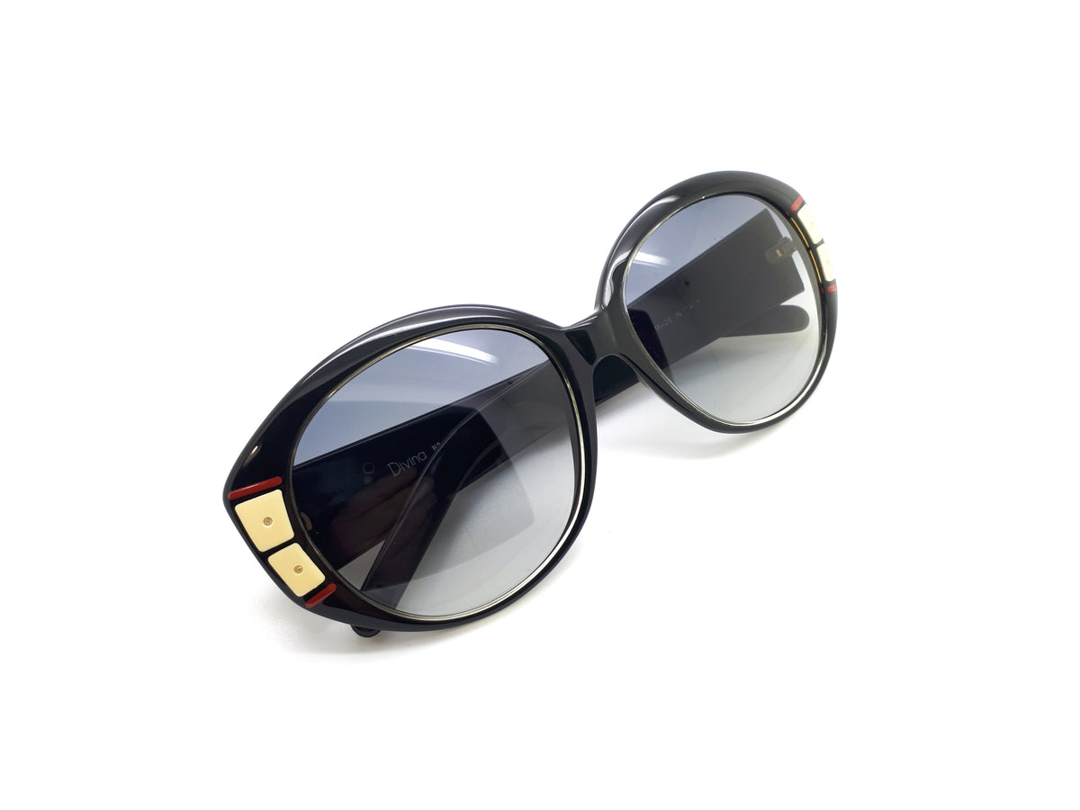 Divina - No 126 255