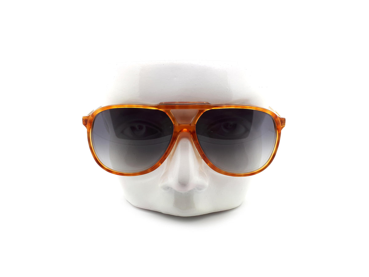 Haute Couture 1282 4 Vintage Aviator Sunglasses 1980s