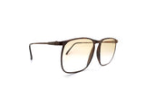Haute Couture - E.G 4925 #3 E.G 4925 #3