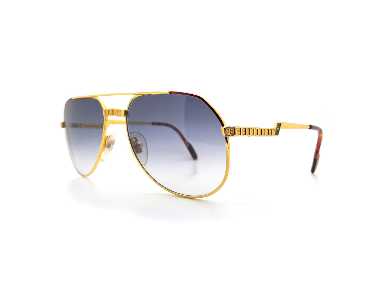 Hilton Exclusive - 021 C2 24KT Gold Plated - 06614