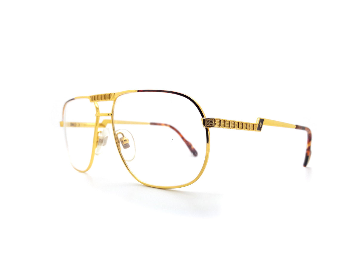 Hilton Exclusive - 022 Col 2 24KT GP