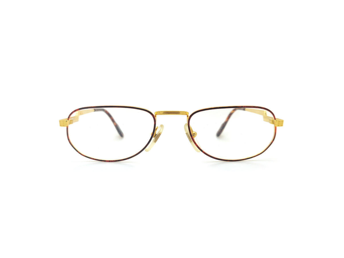 Hilton Exclusive - 023 C2 24KT
