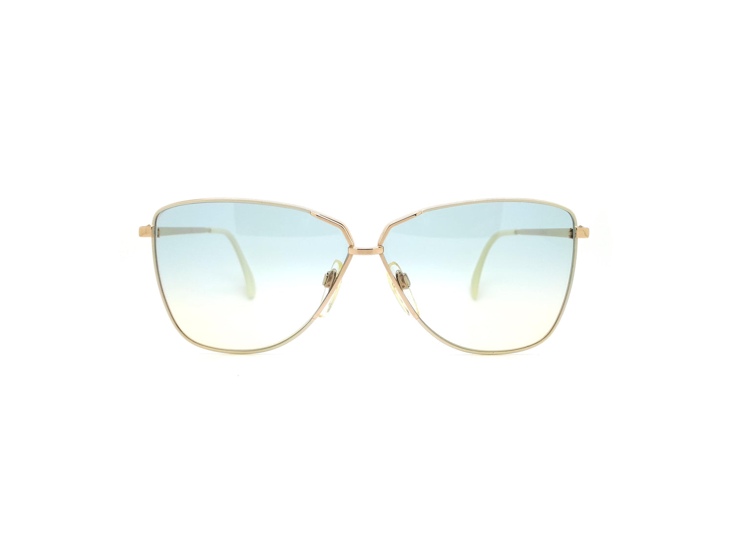 Silhouette - M6066 / 20 Col 4137 M6066 / 20 Col 4137