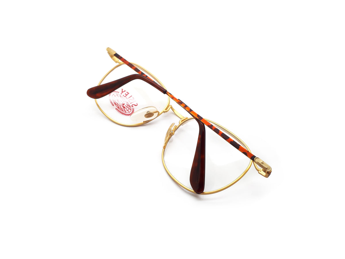 Sisley - 038 606