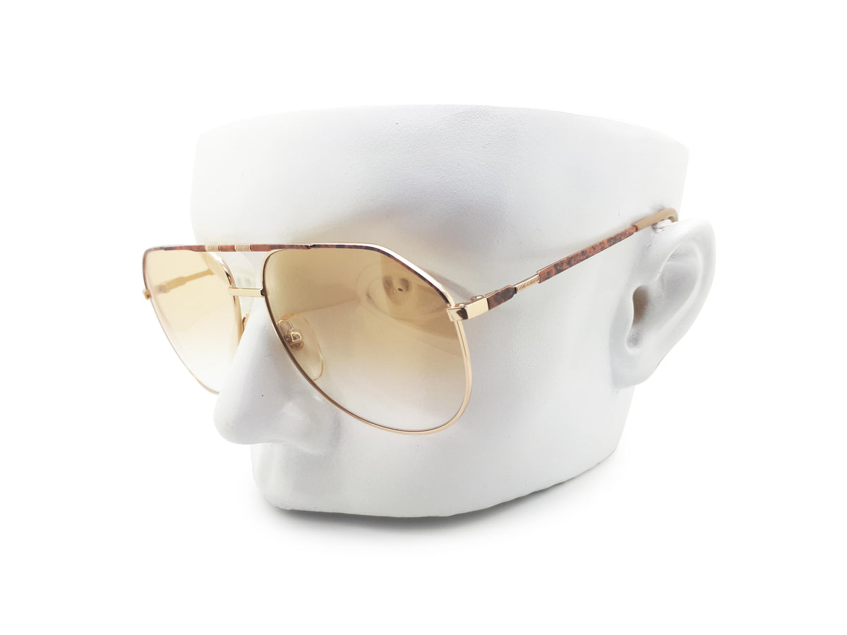 Studio - Metallic 142 372