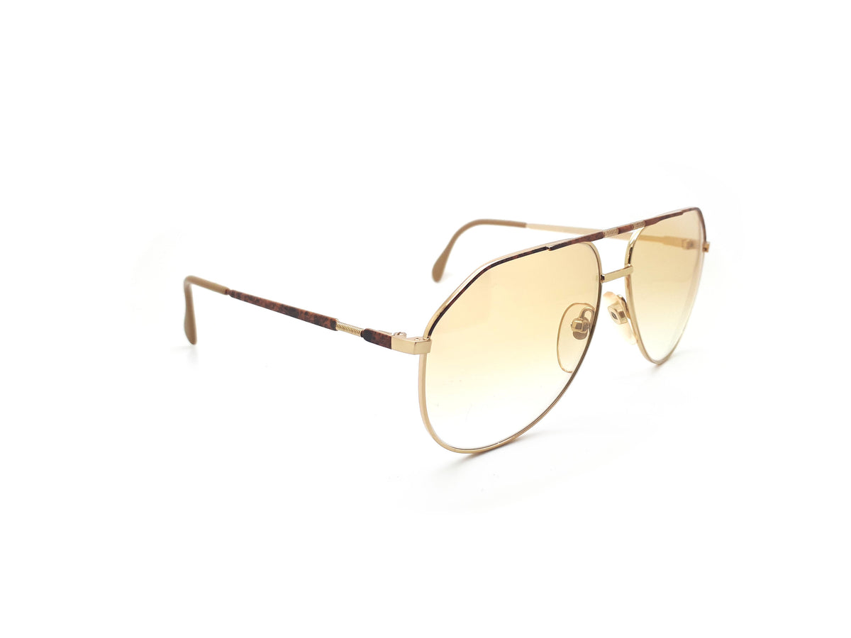 Studio - Metallic 142 372