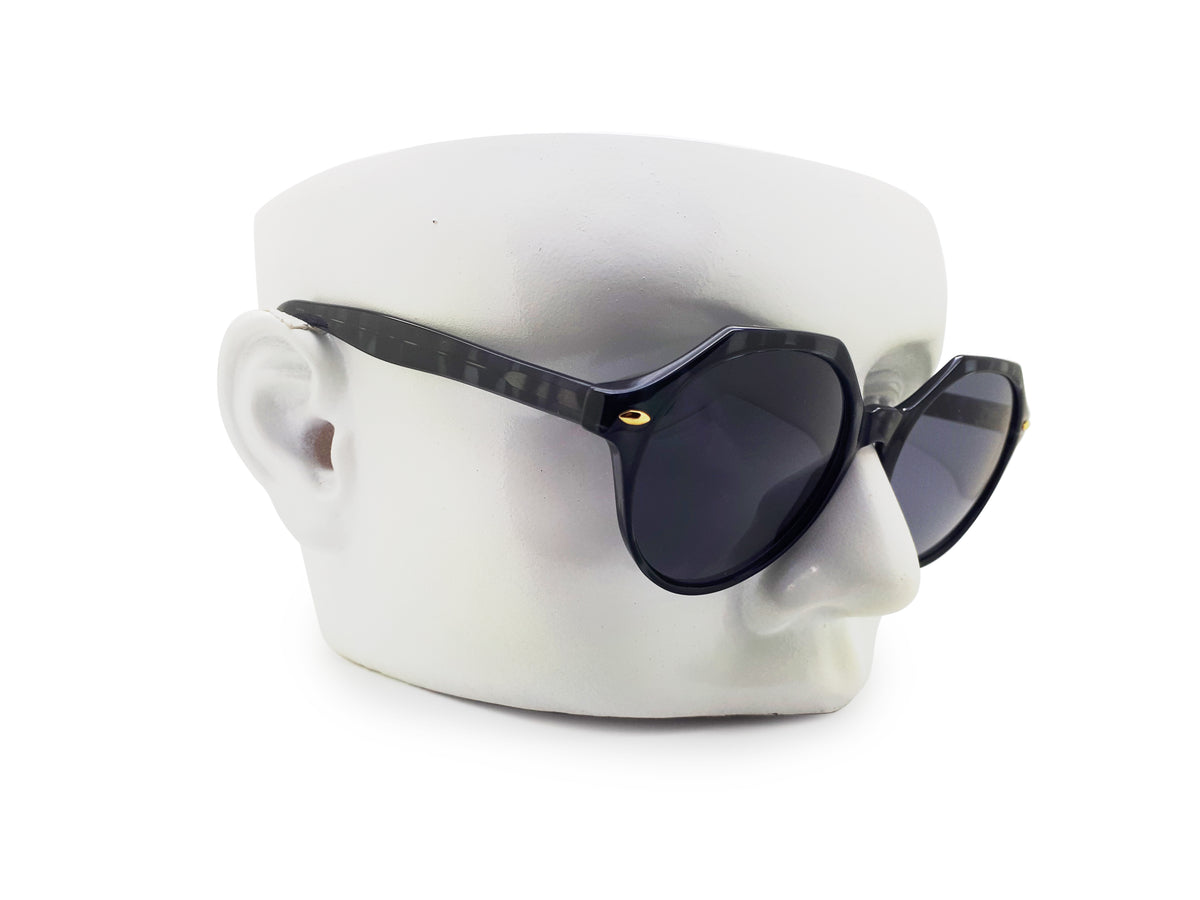 Unmarked - Black Round Frame