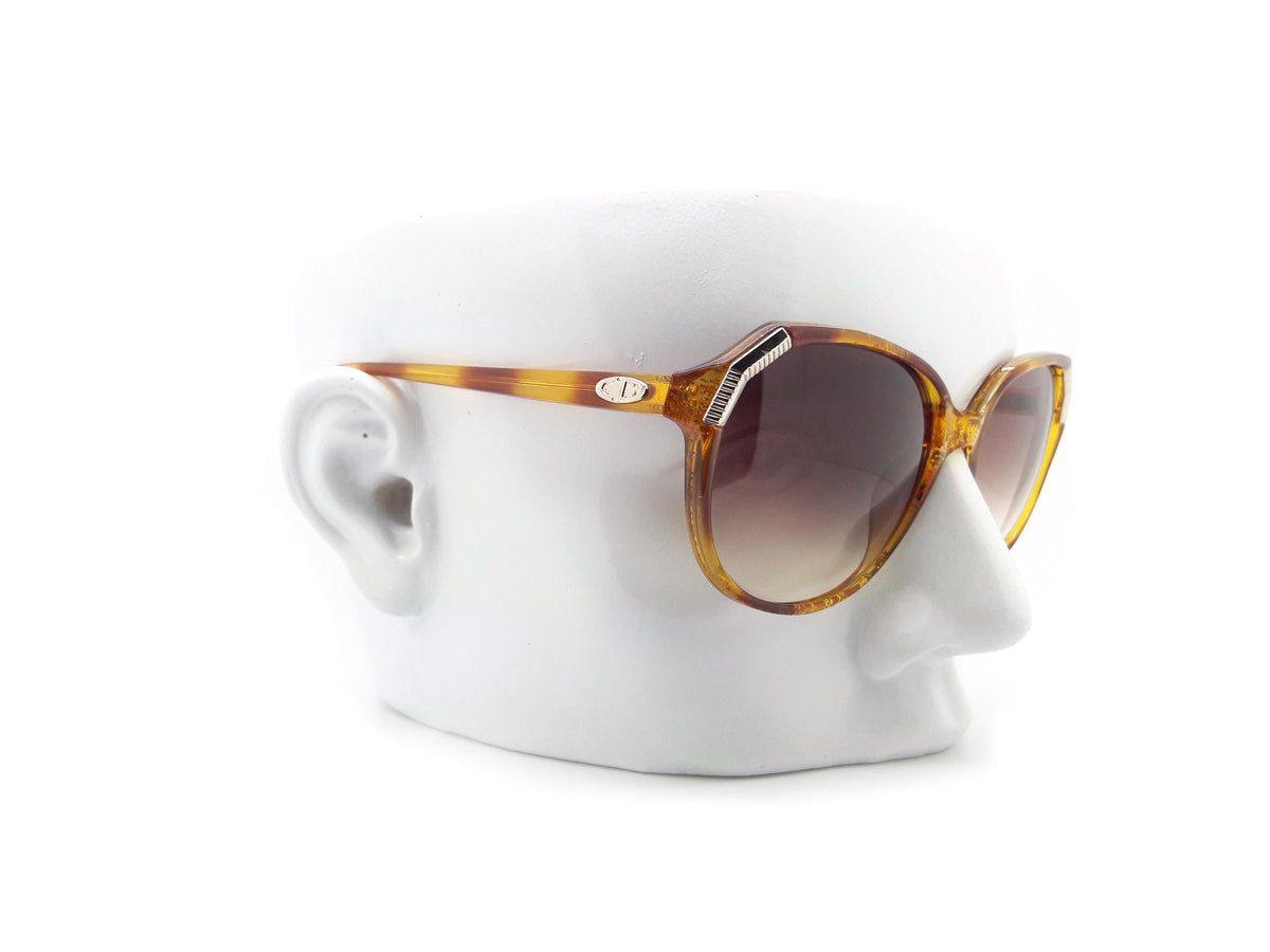 Christian Dior - 2495 11