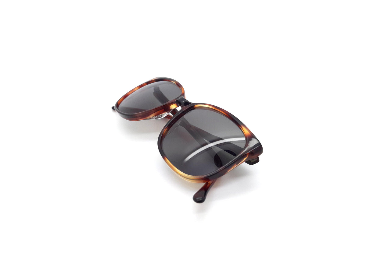 Christian Oliver - Model No: 3040 Col 2
