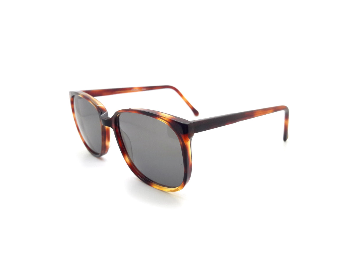 Christian Oliver - Model No: 3040 Col 2