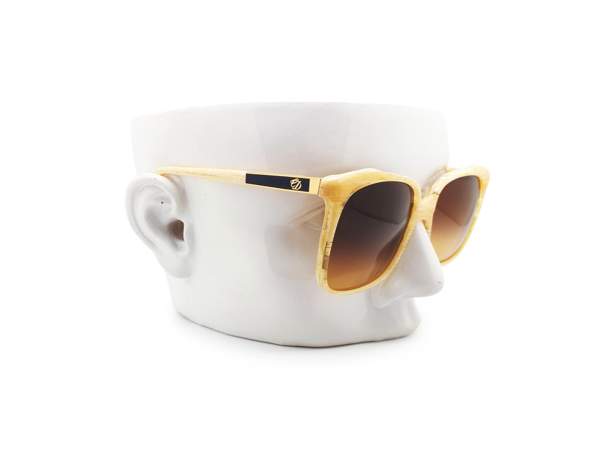 Christopher Dunhill - 26549 Col 994 D