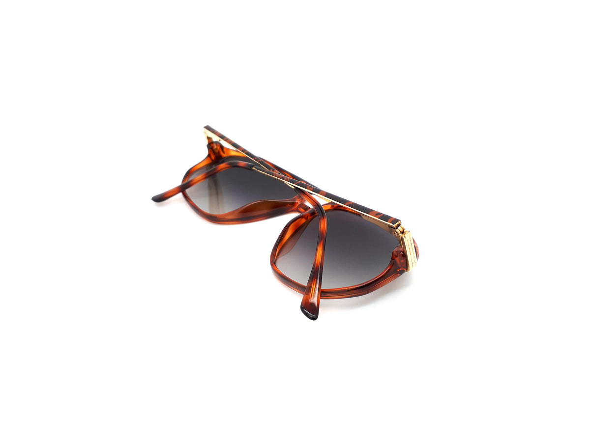 Continental Eyewear - Frank-Dee Brown