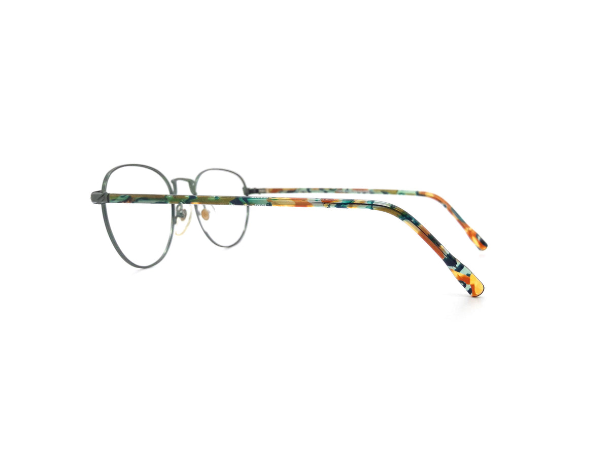 Daniel - DH103 1323 - Small