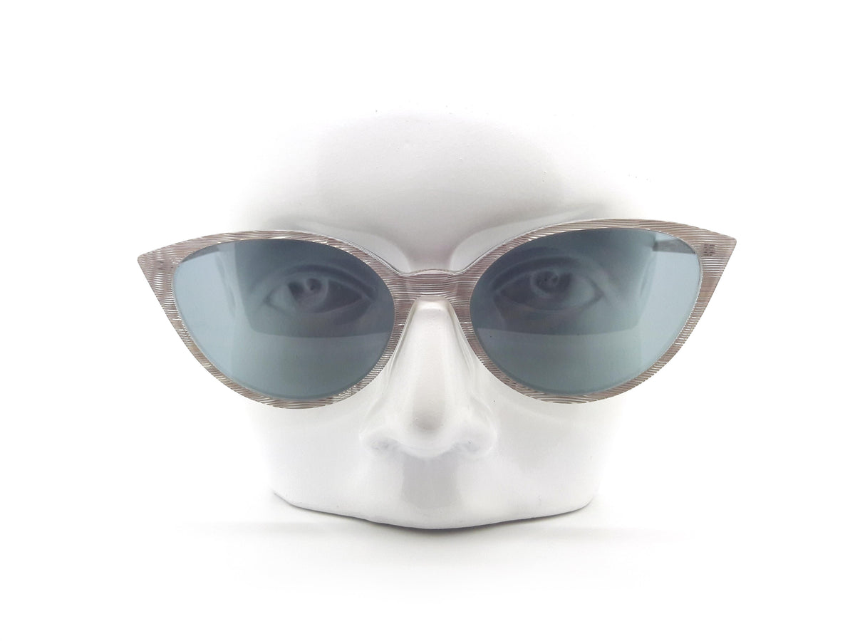 Eye Company Design by Anglo American - Eye 106