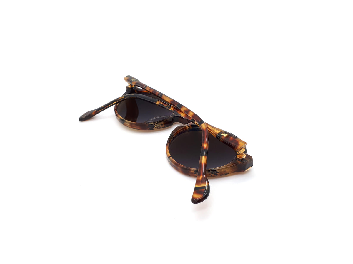 Haute Couture 3669 8 Vintage Oval Sunglasses 1980s
