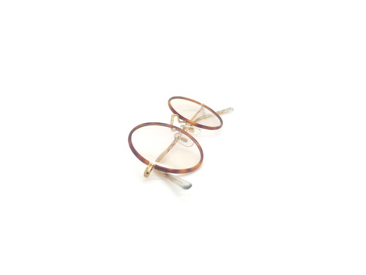 Hilton - Classic 2 Blonde Round