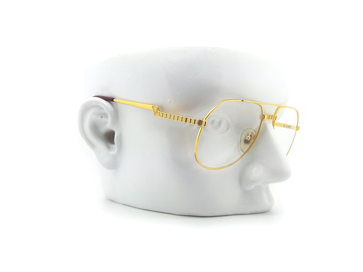 Hilton Exclusive - 021 C1 24KT GP