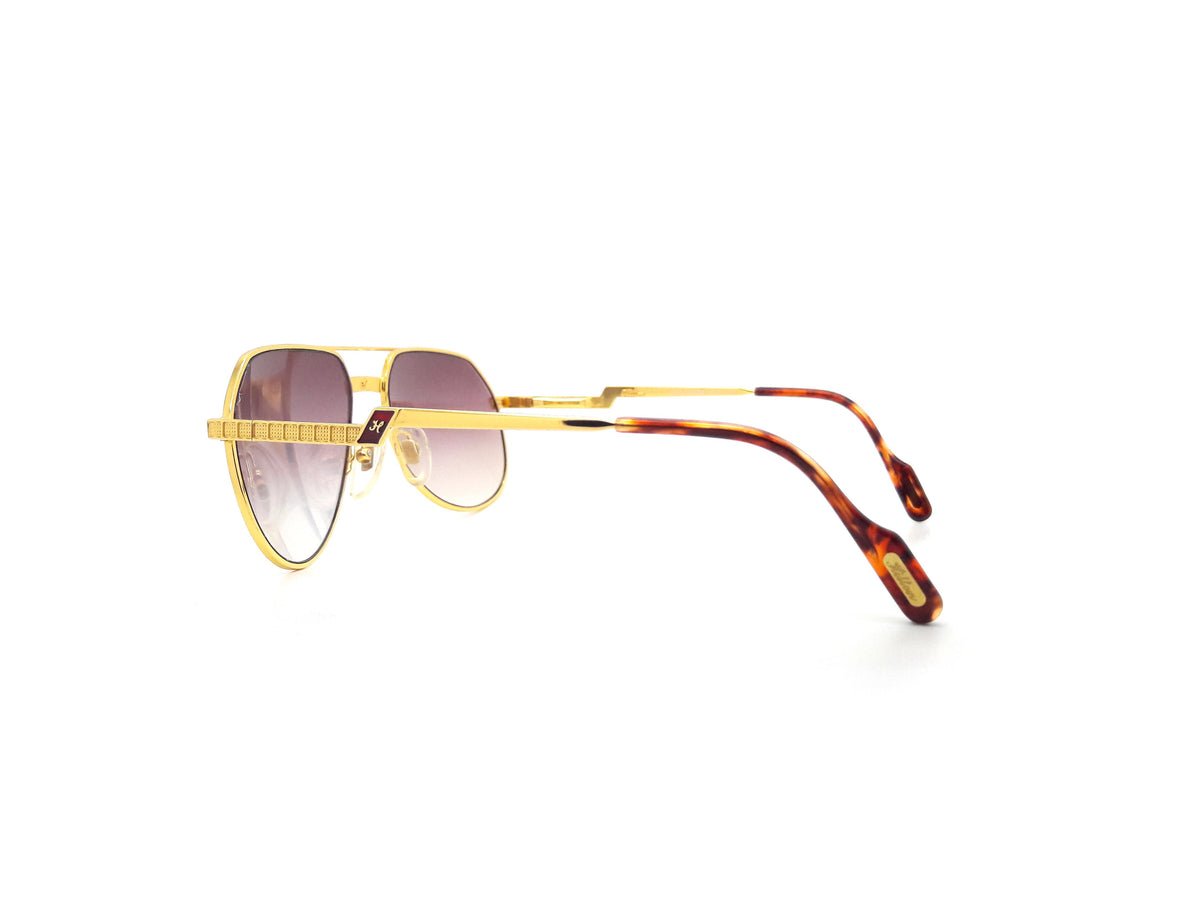 Hilton Exclusive - 021 C2