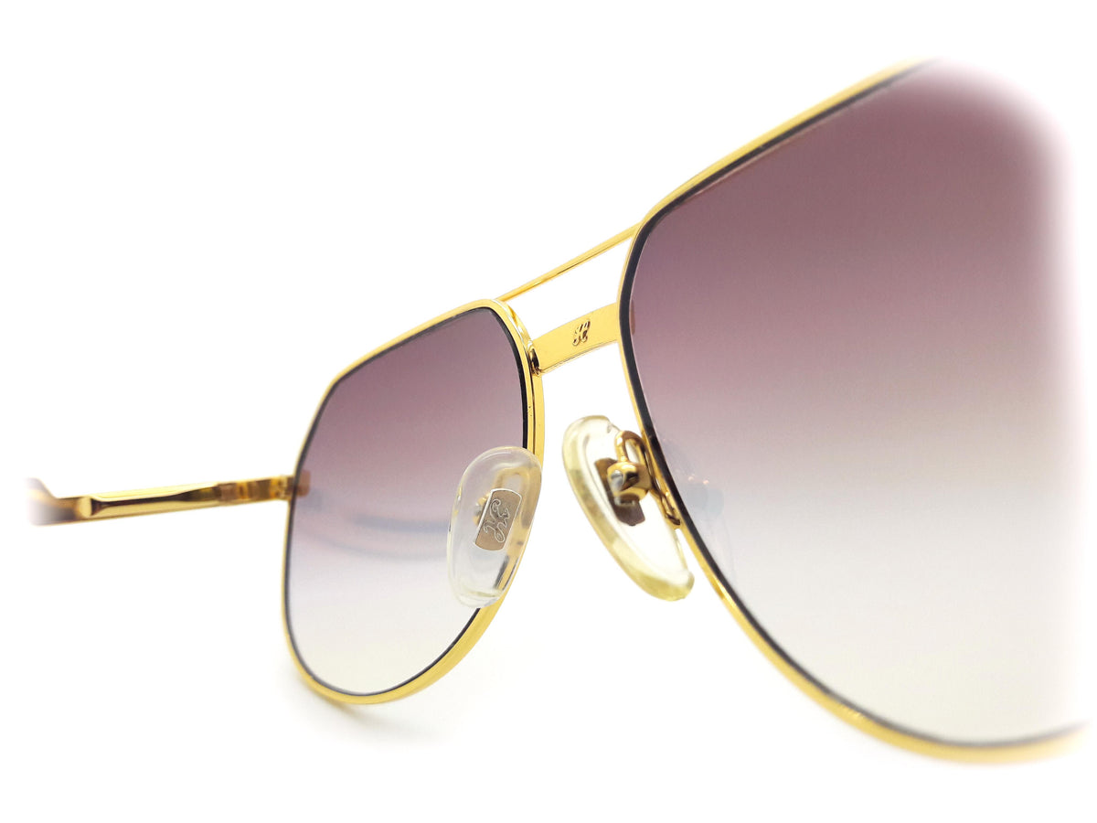 Hilton Exclusive - 021 C2