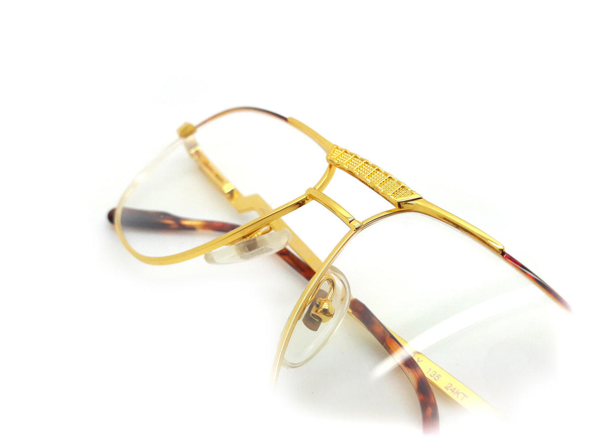 Hilton Exclusive - 022 Col 2 24KT GP