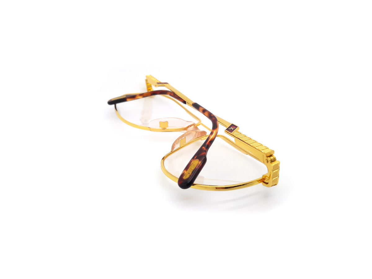 Hilton Exclusive - 024 C2 24KT Plated
