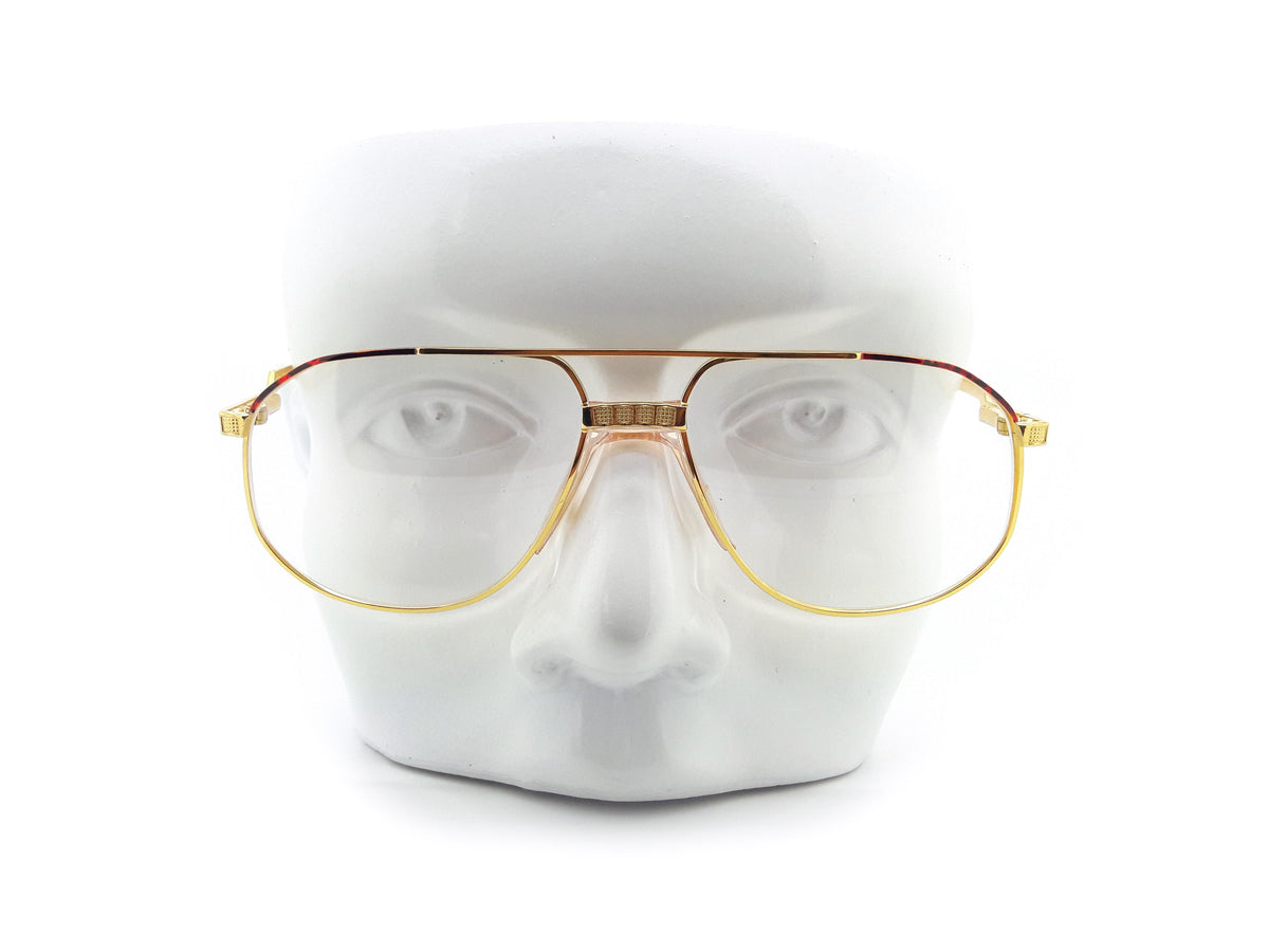 Hilton Exclusive - 024 C2 24KT Plated
