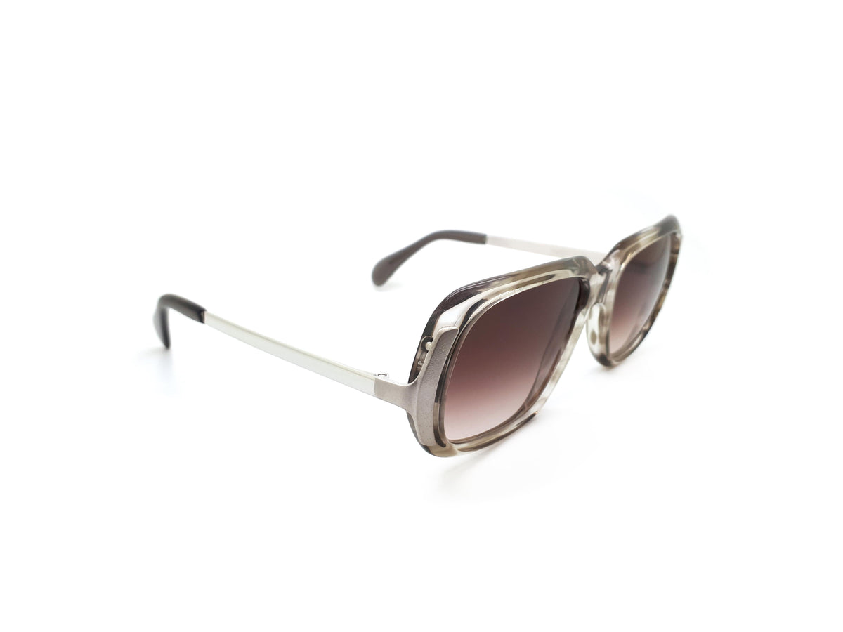 Menrad 2070 Sunglasses with Burgundy gradient lenses