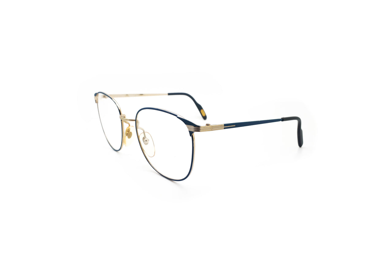 Revue - M0077 C-95