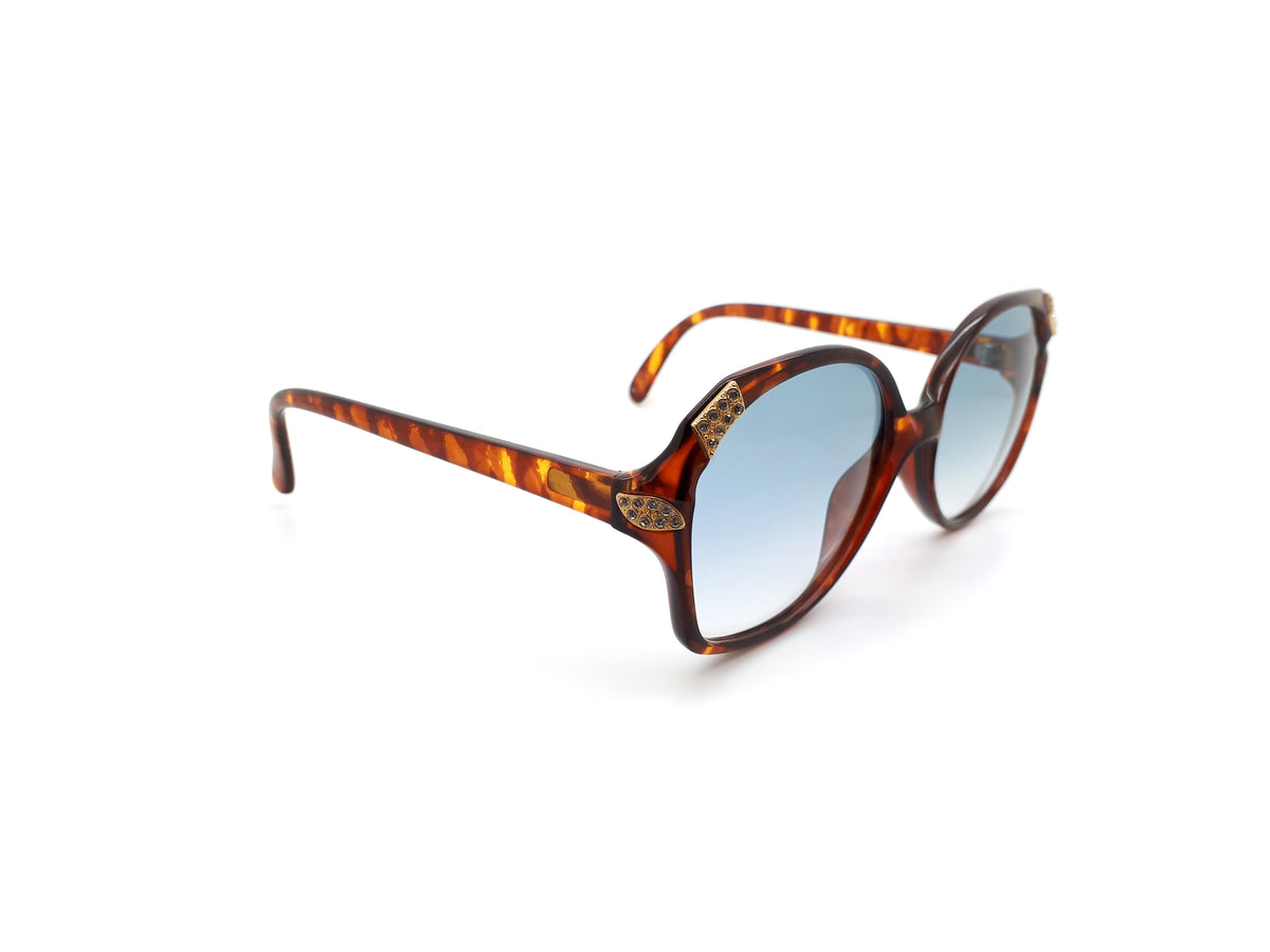 Saphira - 4192 10