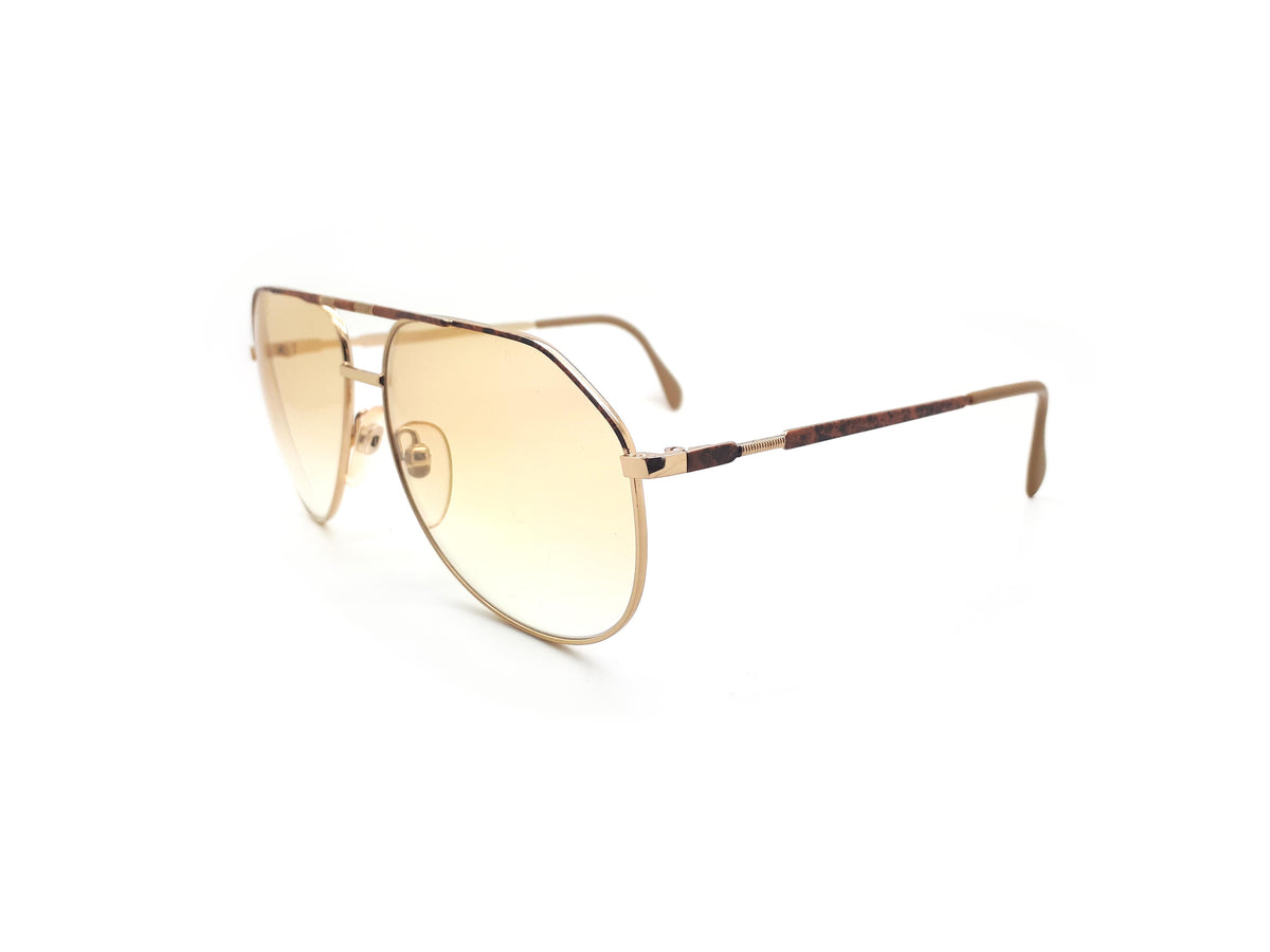 Studio - Metallic 142 372
