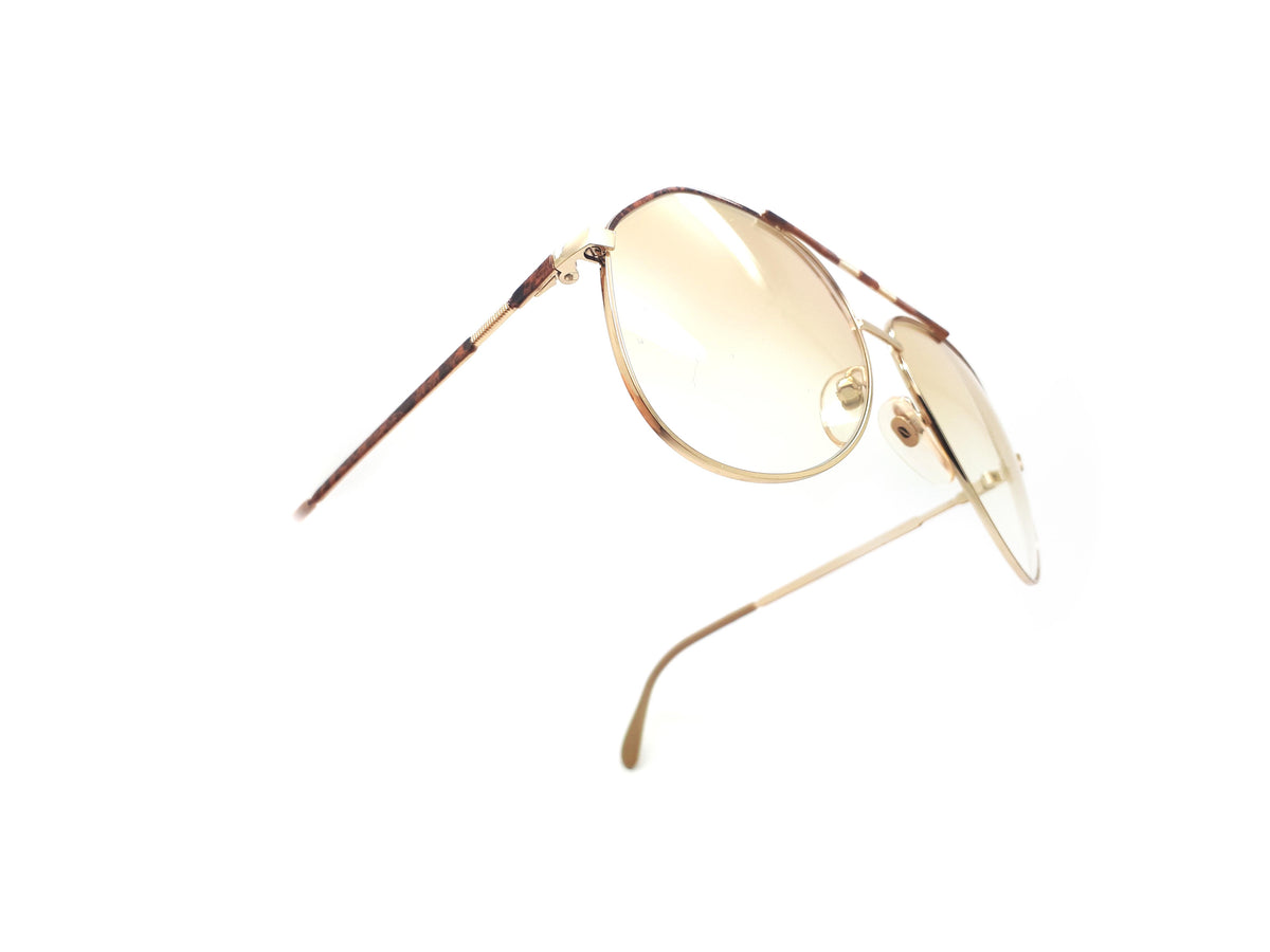 Studio - Metallic 142 372