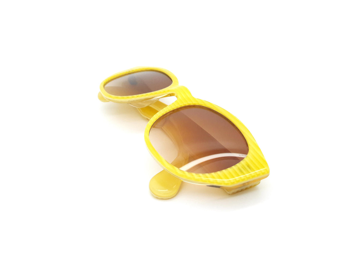 Unmarked - Unknown Yellow Panto
