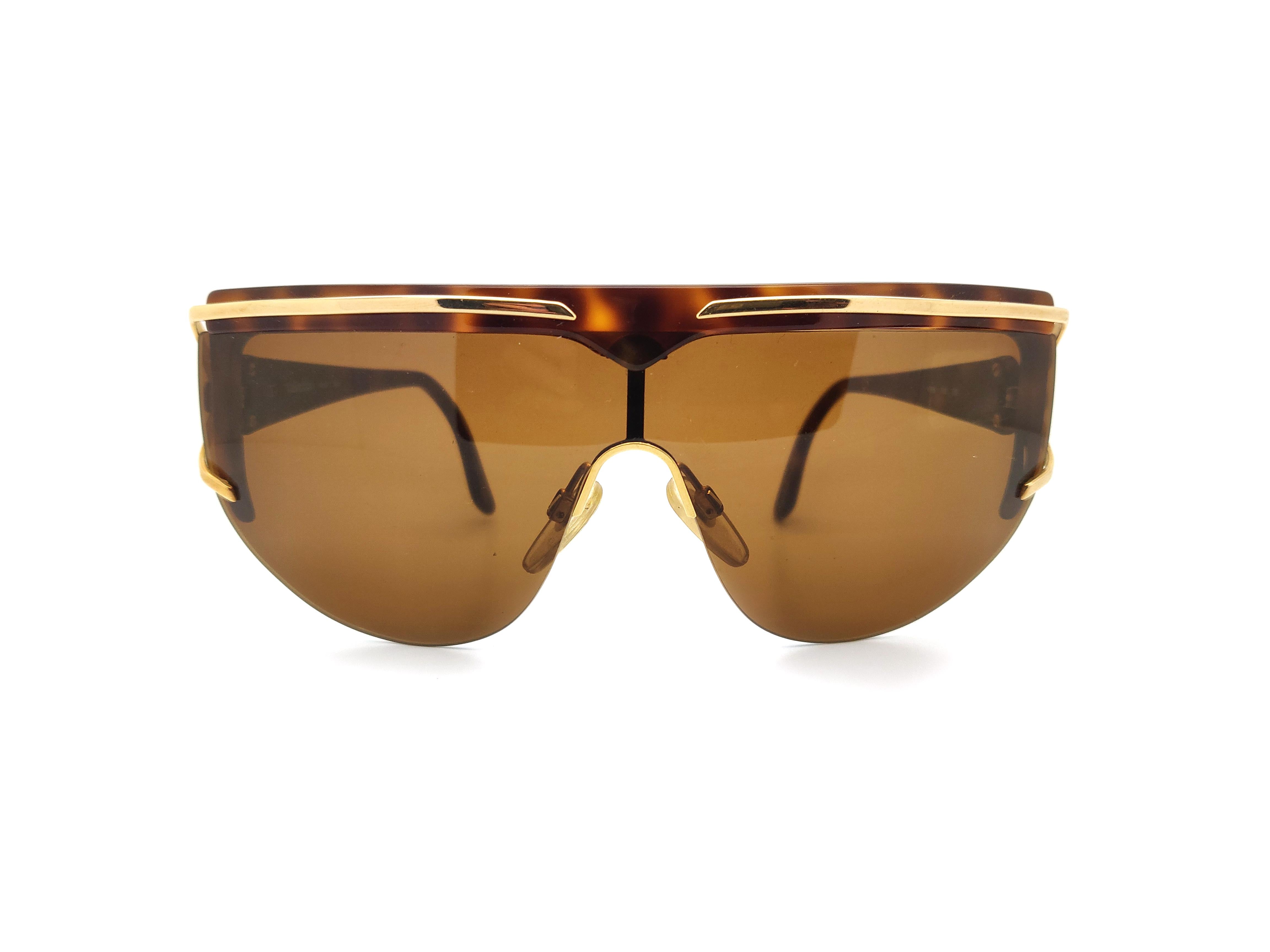 VALENTINO ヴィンテージサングラス Valentino_V568_302_Front.jpg?v