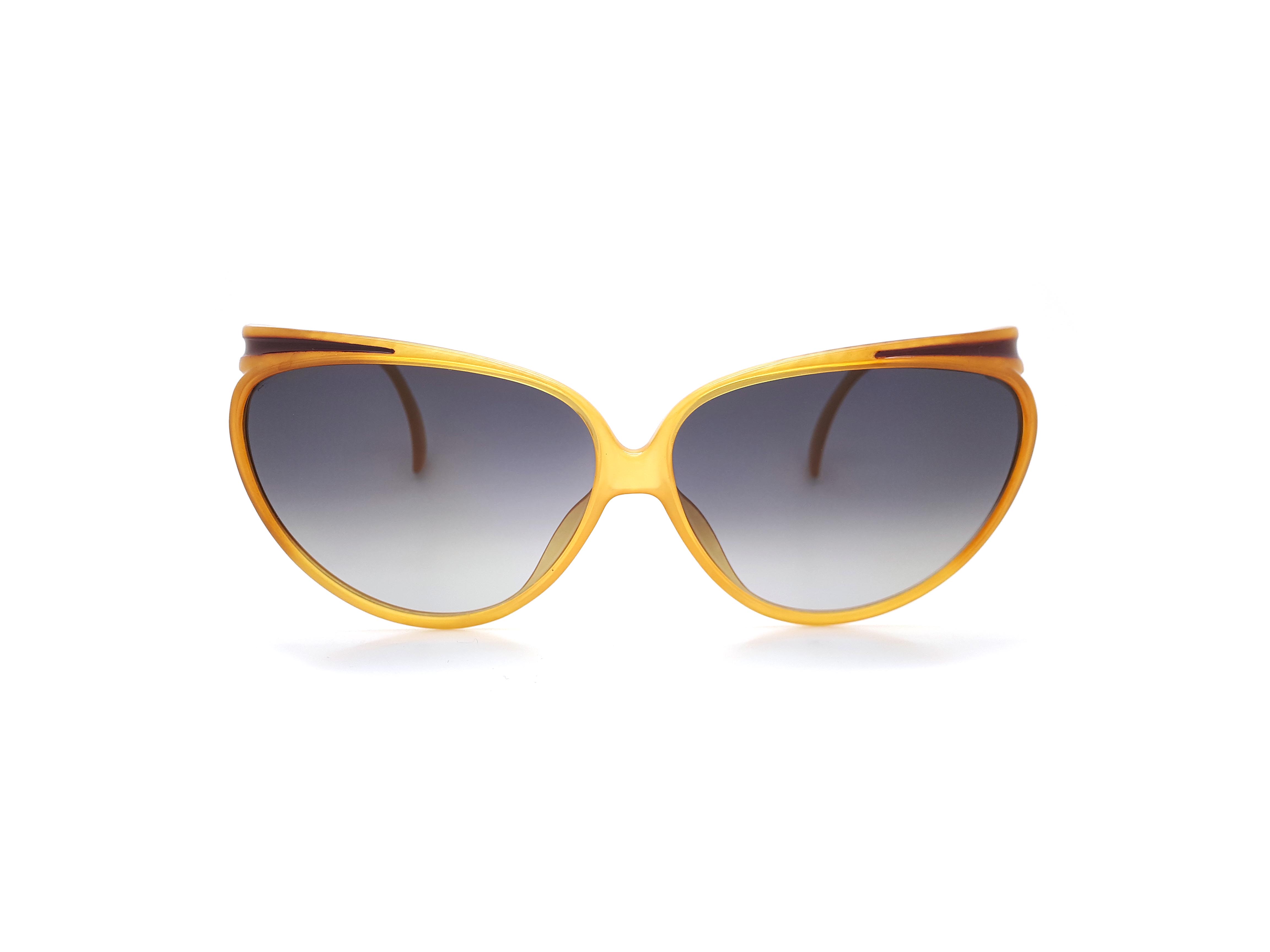 Viennaline119541UVGreyGradient Viennaline119541UVGreyGradient