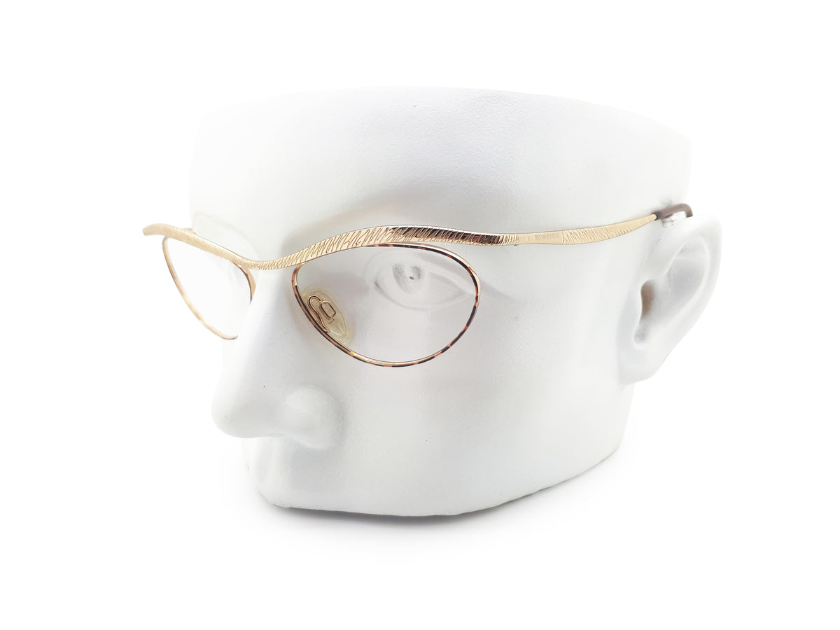 Yves Saint Laurent - 6025 Y119