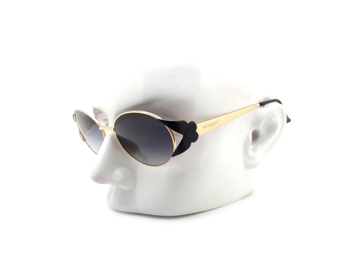 Vintage Yves Saint Laurent 6038 Y105 Sunglasses 1990s